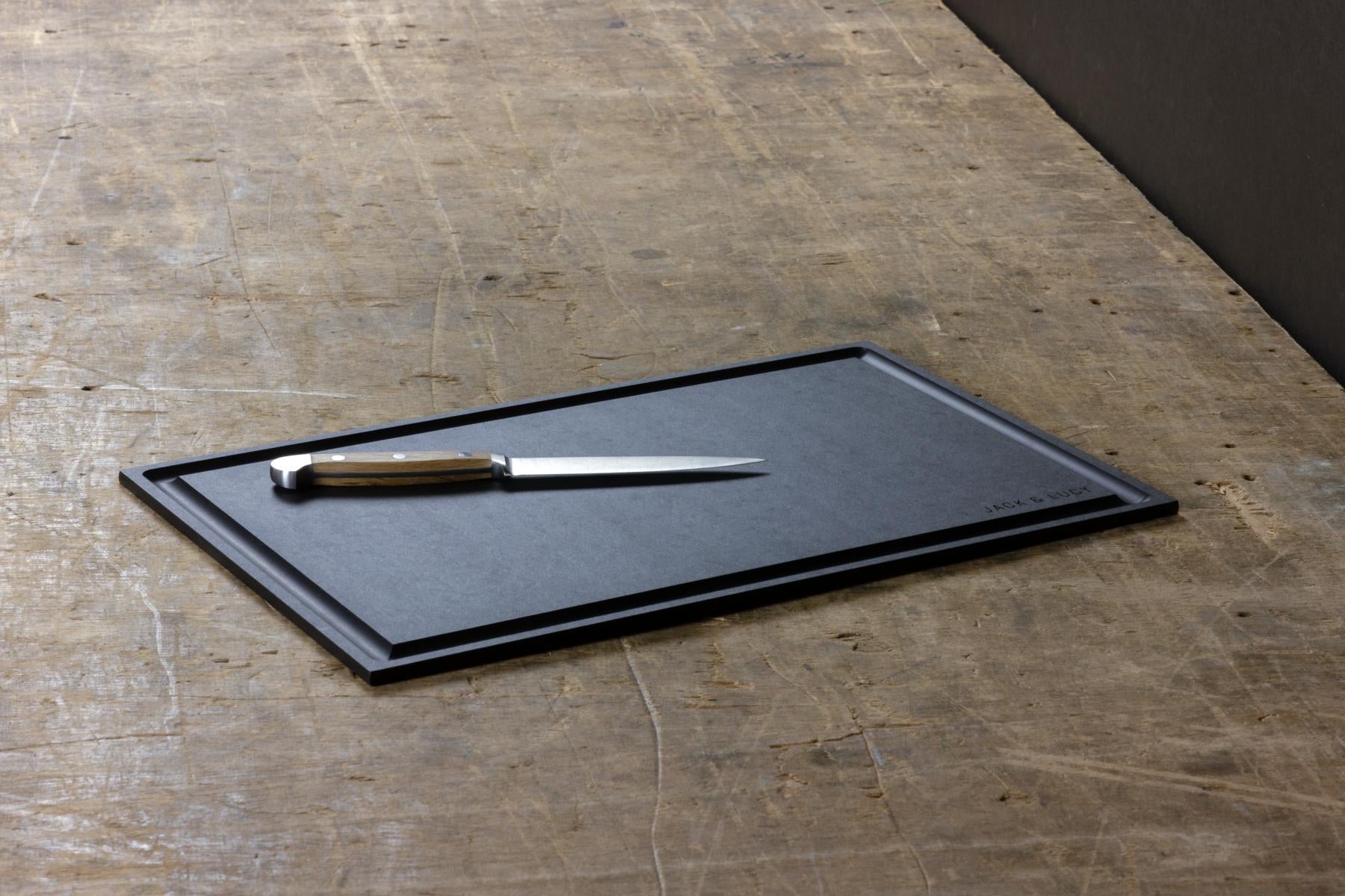 Allblack 40/25 R | Schneidebrett mit Saftrille aus Papierfaser